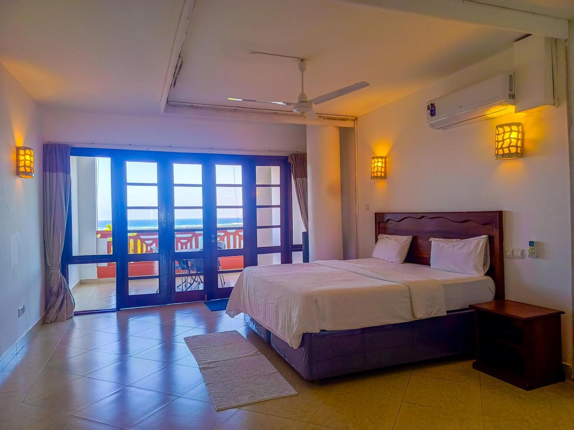 Ivory Beachfront Stays Mombasa Exterior photo